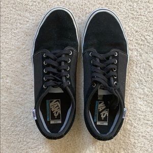 Black (Velvet) Vans